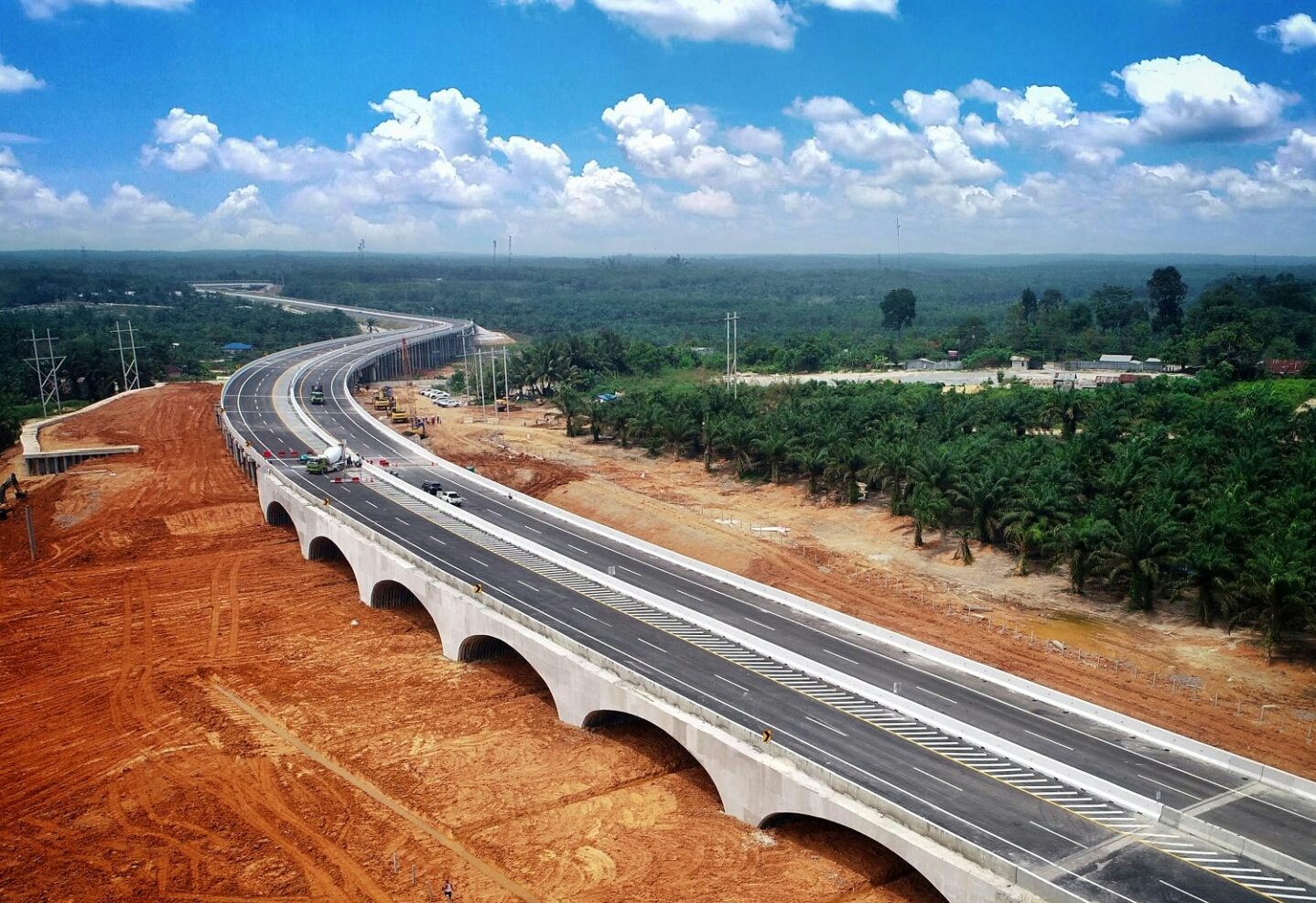 Tol Pekanbaru-Dumai Berkekuatan Prestisius Pertama di Indonesia