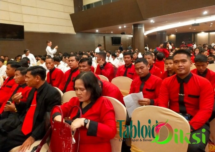 Hikmat Natal PGPI, Ribuan Jemaat Muliakan Tuhan