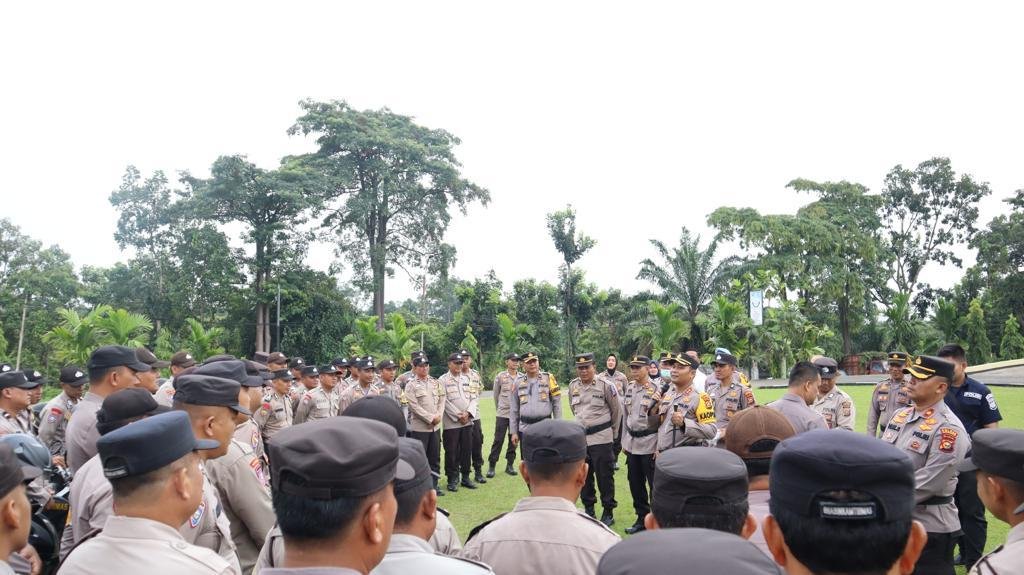 Pimpin Apel Akbar Bhabinkamtibmas, Kapolres Kuansing Berpesan jaga stabilitas keamanan menjelang pemilu