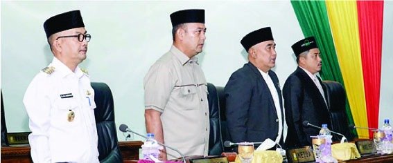 Pemkab Kampar Susun RAPBD 2024, Firdaus Jawab Kritik Fraksi-fraksi