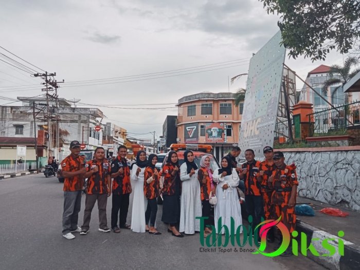 Pimpinan Anak Cabang Pemuda Pancasila Bagikan Takjil Sebanyak 200 Takjil di Area pasar Rakyat