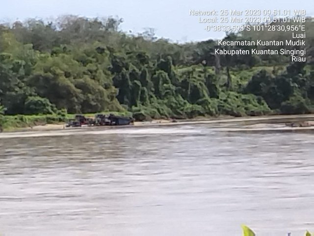Tiga Rakit Peti Hancurkan Arena Pacu Tepian H Saidina Ali