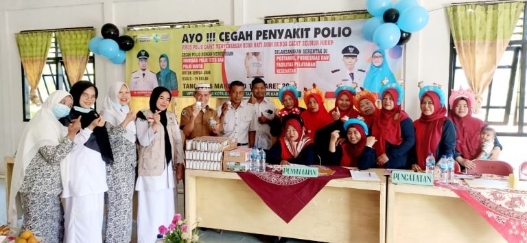 Pelaksanaan Perdana Crash Program Pekan Imunisasi Nasional (PIN) Polio di Tapung Hilir