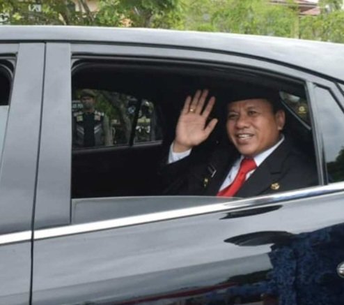 Suhardiman Tolak Pengadaan Mobil DinasÂ 