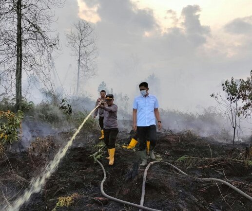 Kapolres Dumai Pimpin Langsung Pemadaman KarhutlaÂ 