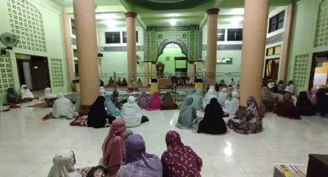 Universitas Islam Kuantan Singingi dan FMKP Ikuti Kegiatan Safari Ramadhan di LTD