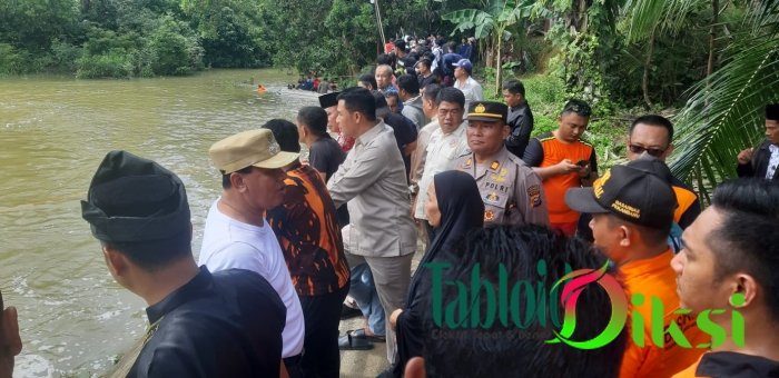 Plt Bupati H. Suhardiman Ikut Memantau Pencarian Korban Di Bendungan Pangean