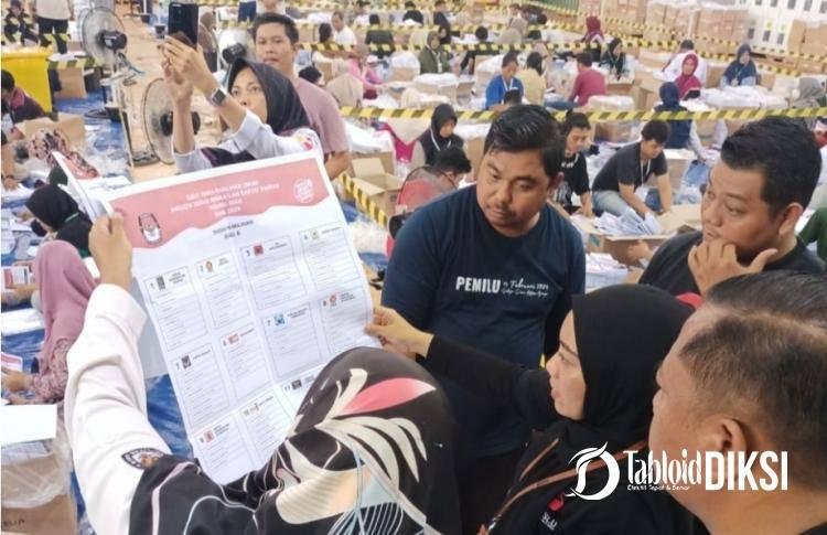 Terus Lakukan Pengawasan, Bawaslu Riau Temukan Kelebihan Logistik Pemilu