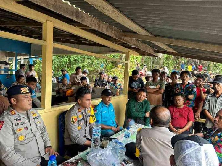 Brimob Riau Redam Bentrok 2 Kubu Serikat Pekerja di Inhu Jelang Pemilu