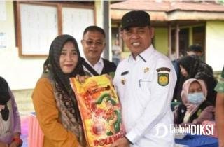 Pj Bupati Ajak Perusahaan Berkontribusi dalam Operasi Pasar Murah Akibat Banjir