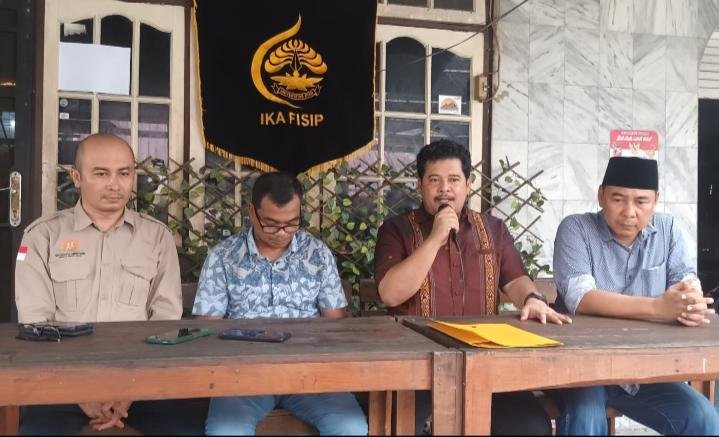 IKA Fisip Unri Membuka Posko Pengaduan Penyelamatan Pemilu