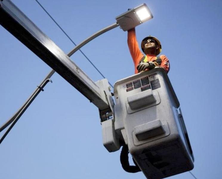 Pemko Pekanbaru Tunggak Miliaran Tagihan Lampu Jalan 