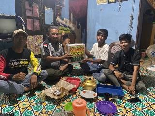 Berikan Sembako Untuk Keluarga Member YNCI Yang Terbaring Sakit, Bripka Asmarta Nopa Sebut Bukti Solidaritas