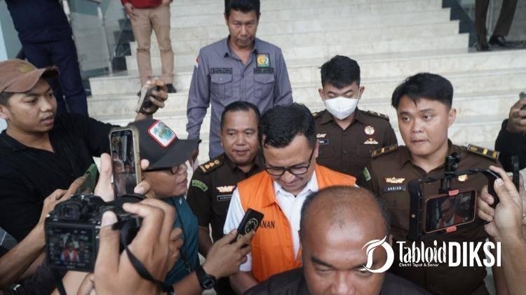 Pejabat Sekretariat DPRD Provinsi Riau Ditangkap Usai Korupsi Anggaran