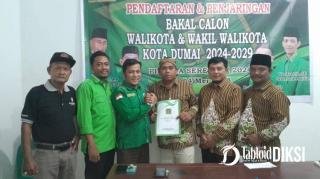 Maju Bacalon Walikota Dumai, Fuad Santoso Ambil Formulir di Tiga Partai Ini