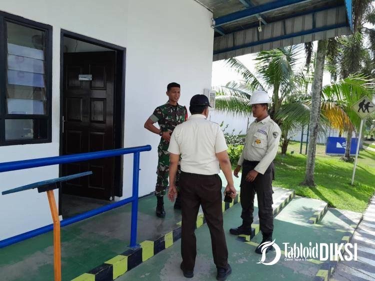 Babinsa Serda Widi Anugrah Ingatkan Satpam Tingkatkan Keamanan