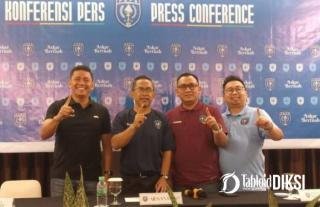 Hadapi Liga 2, PSPS Riau Kontrak Aji Santoso Jadi Pelatih