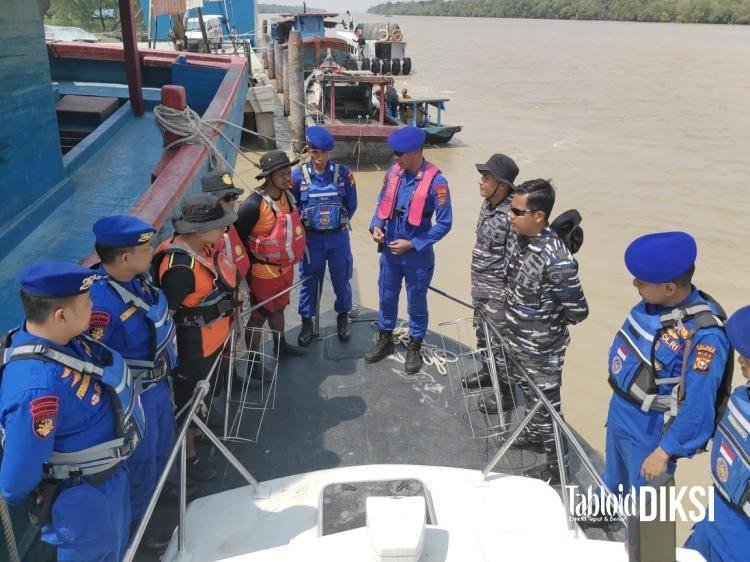 Operasi Pencarian Korban Diterkam Buaya di Sungai Rokan