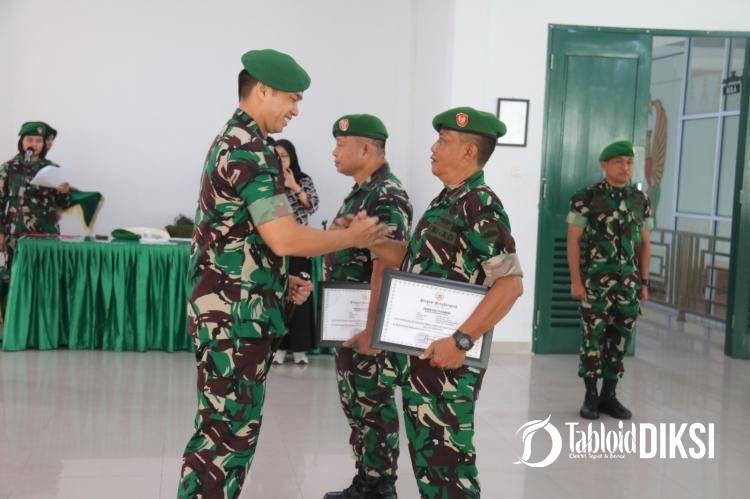 Dandim 0301 Pekanbaru Puji Dua Perwira Purna Tugas