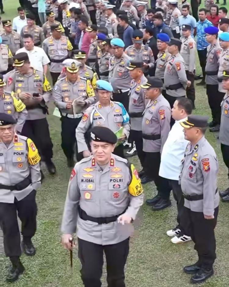 Polda Riau Gelar Apel Kesiapan Personel BKO