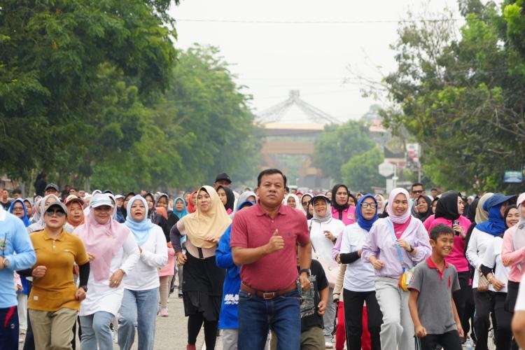 Bersampena Peringatan Hari Ibu Ke-96, Bupati Kuansing Launching CFD Perdana Di Kuansing