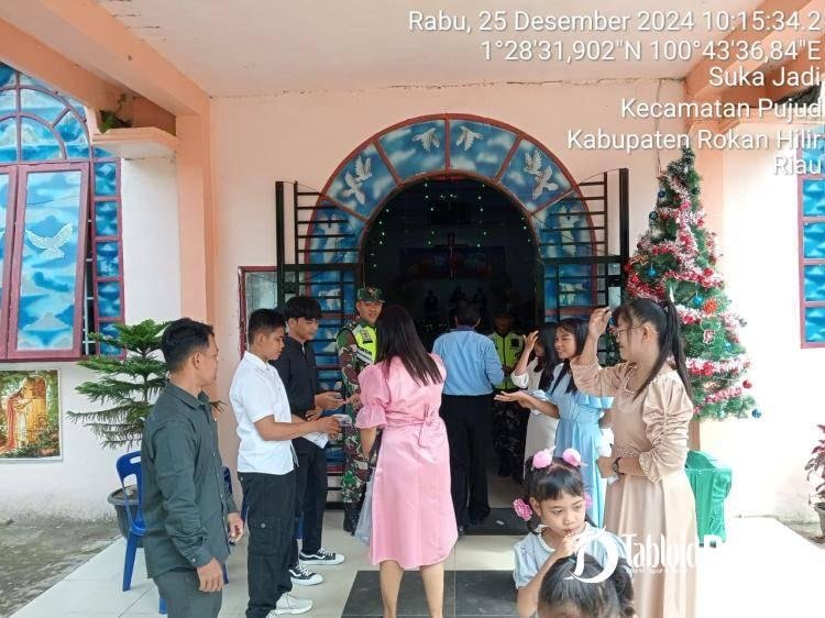 Berikan Rasa Aman, Babinsa Koramil 06/TM Lakukan Pengamanan Di Sejumlah Rumah Ibadah (Gereja)