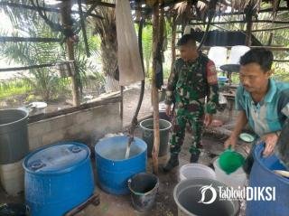 Berikan Pendampingan, Babinsa Koramil 06/TM Dukung Pelaku UMKM