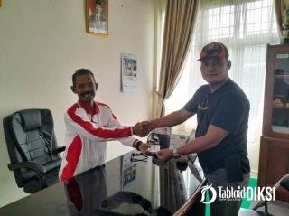 Camat Kampar Kiri Hulu Terima KTA Pemuda Pancasila, Komit Bangun Masyarakat Lebih Baik