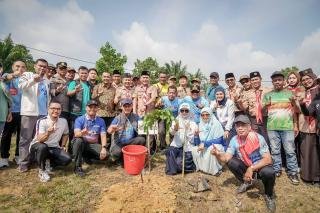 Pemko Pekanbaru Terbitkan SE Larang Penebangan Pohon, Fokus Wujudkan Kota Hijau