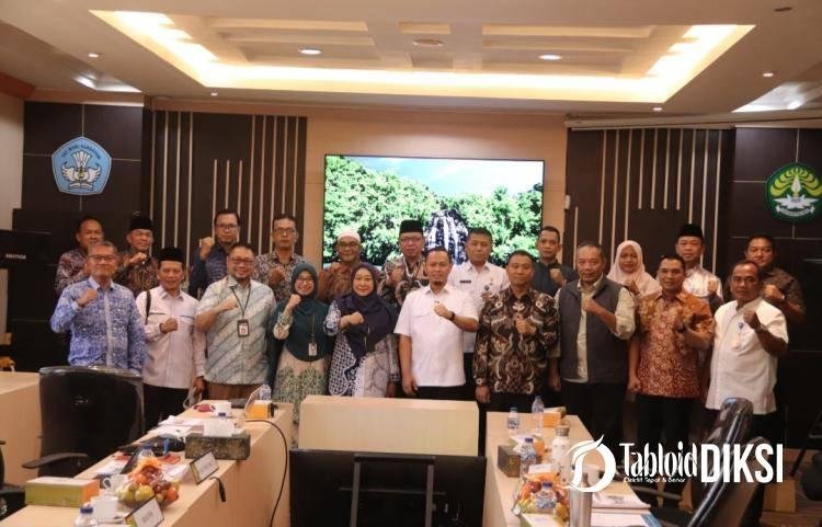 Sinergi Pemko Pekanbaru–Unri, 10 Danau Kampus Disiapkan Jadi Penampung Banjir