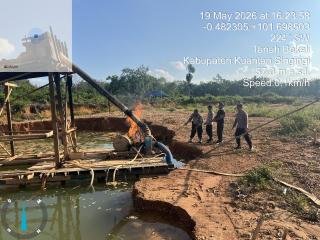 Polsek Pangean Tertibkan Aktivitas PETI, Satu Unit Rakit Dibakar di Lokasi