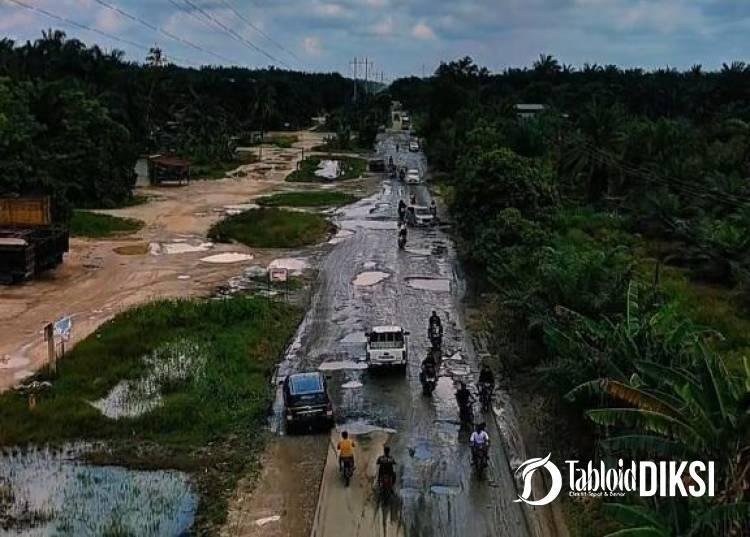 Sebulan Lalu Diperingatkan, Pemkab Kampar Dinilai Masih Berkutat pada Alasan