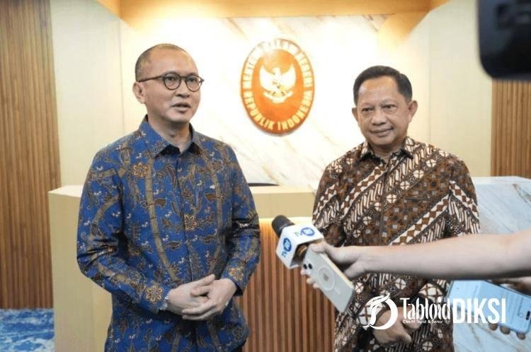 Mendagri Beri Perhatian Agar Daerah Perbanyak Nobar Piala Dunia 2026