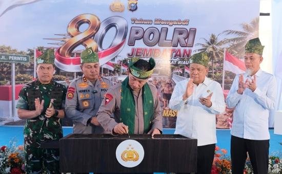 80 Jembatan Merah Putih Presisi di Riau di Resmikan Kapolri 