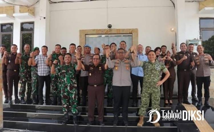 Polres Kampar Satukan Kekuatan Penegak Hukum, Sambangi Yonif 132/BS, Kodim 0313/KPR hingga Kejari