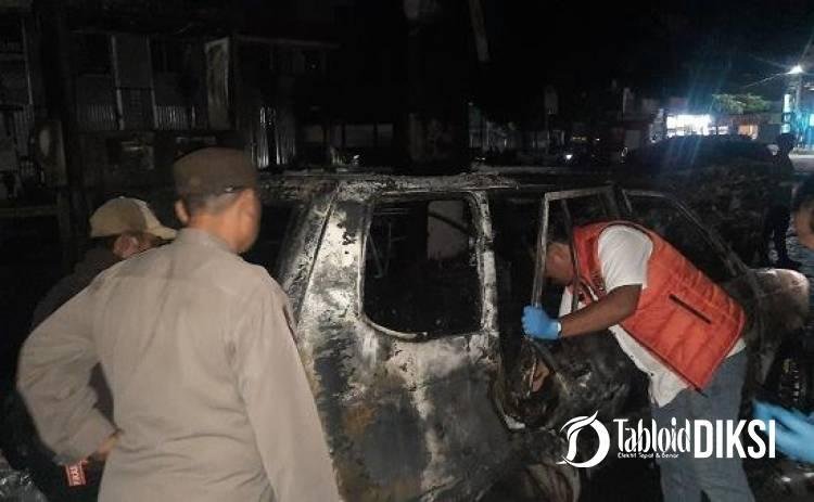 Mobil Terbakar Saat Isi Pertalite di SPBU Hang Tuah Pekanbaru, Api Sambar Pompa BBM dan Picu Kepanikan