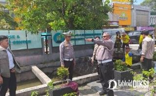 Ditlantas Polda Riau Gerak Cepat Bongkar Penyebab Banjir di Depan RS Awal Bros