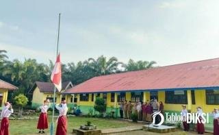 Jadi Irup di SDN 003, Bhabinkamtibmas Tanamkan Disiplin dan Perang Melawan Bullying Sejak Dini