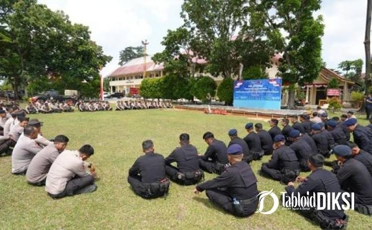 Hijaukan Pesisir Riau, Polda Gelar Pelatihan Mangrove Wujudkan Green Policing Berkelanjutan