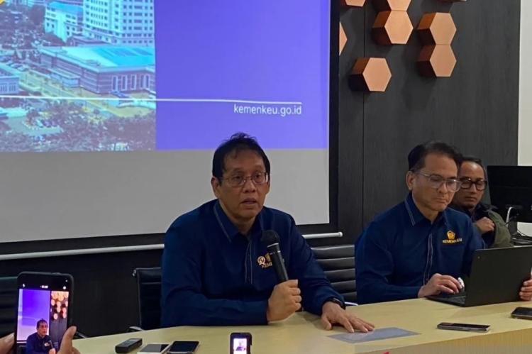 Menkeu Purbaya Tegaskan Gaji Manajer Kopdes Merah Putih Tak Capai Rp16 Juta