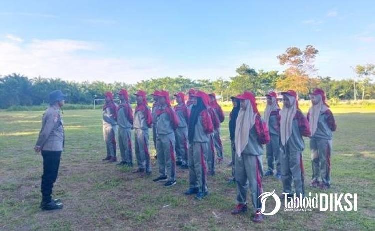 Semangat Merah Putih Dikobarkan, Jajaran Polsek Batu Hampar Latih 17 Calon Paskibra