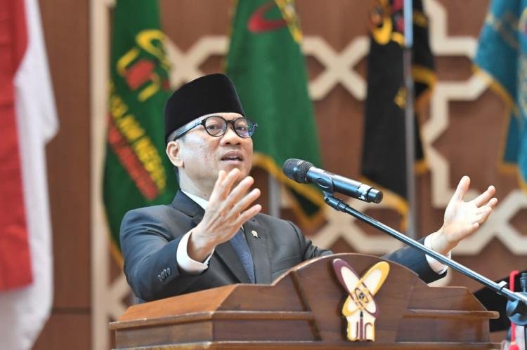 Bantu Ekonomi Desa, Mendes Yandri Ajak Lulusan UIN Banten Buka Lapangan Kerja