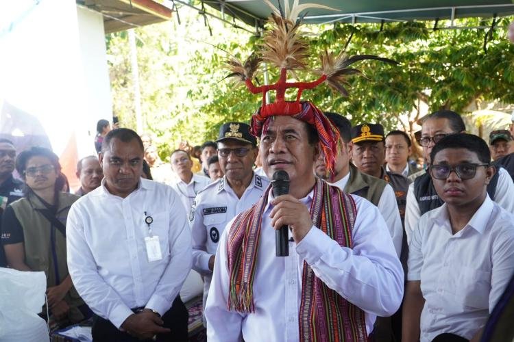 Mentan Amran Tegaskan Harga Beras di Seluruh Indonesia Harus Sesuai HET