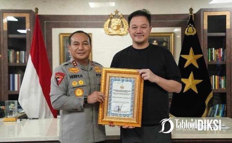Kapolda Riau Apresiasi Dua Yayasan Pendukung Jembatan Merah Putih Presisi