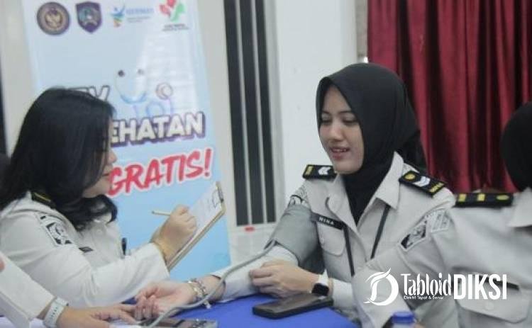 Jaga Kebugaran Jelang Aktivitas Padat, Pegawai Lapas Pekanbaru Jalani CKG