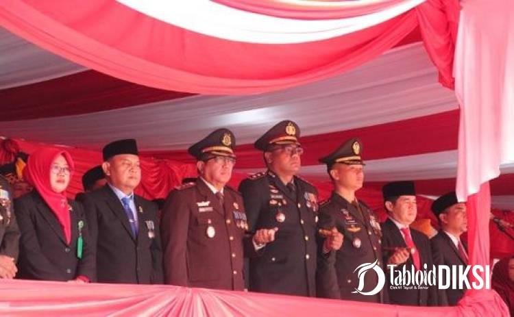 Detik-Detik Proklamasi HUT RI Ke-81, Kapolres Kampar Hadiri Upacara Khidmat di Bangkinang