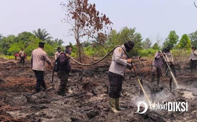 Karhutla Rimbo Panjang Kampar Masih Diburu Personel Gabungan