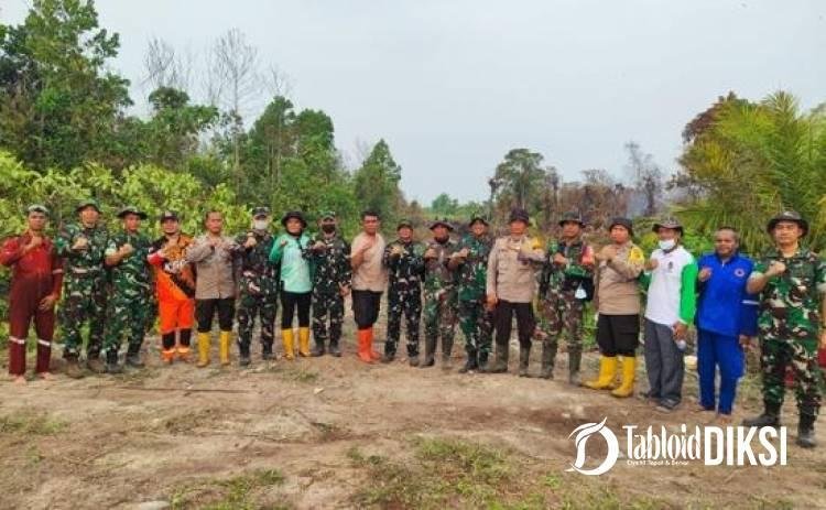 Lahan Terbakar, Polsek Payung Sekaki dan Tim Gabungan Tak Mau Kecolongan Bara di Gambut
