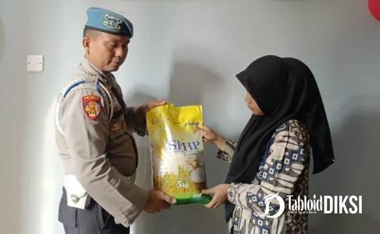 Tekan Harga Pangan, Polsek Batu Hampar Salurkan 2 Ton Beras SPHP Rp63 Ribu