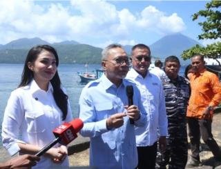 Zulhas Dorong Koperasi Merah Putih Jadi Penggerak Ekonomi Desa Berbasis Potensi Lokal